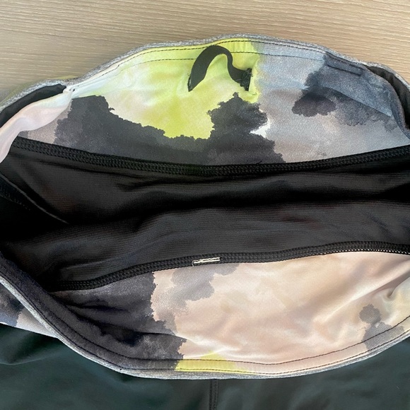 Lululemon | athletic shorts size 4 - Picture 8 of 8